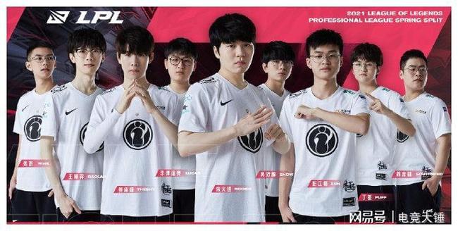 鸣惊人的跳 鸣惊人的跳