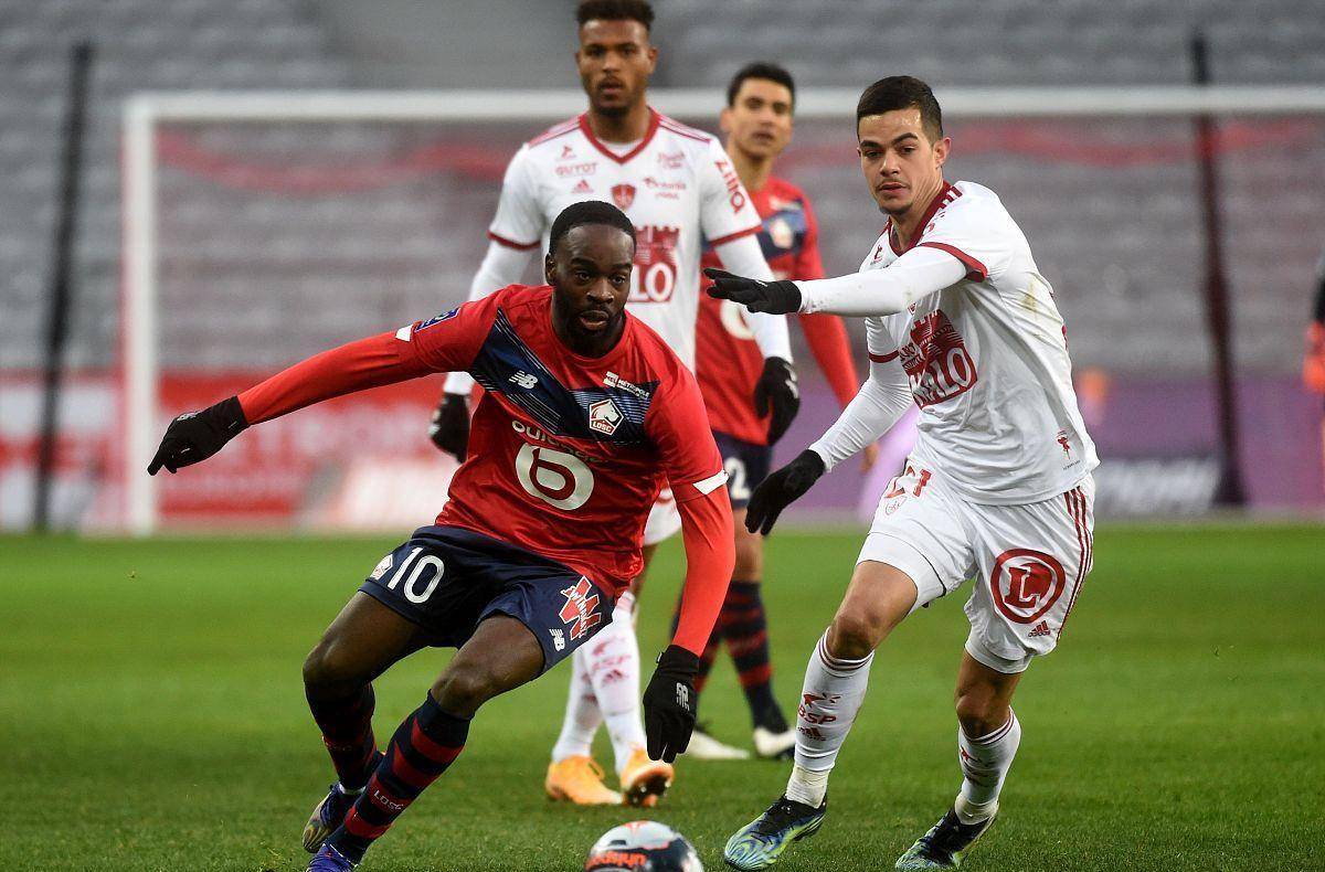 张宁在3月 张宁在3月