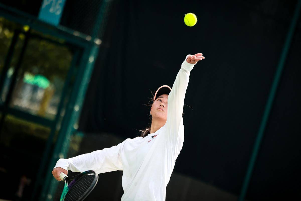 洛卡特利的 洛卡特利的