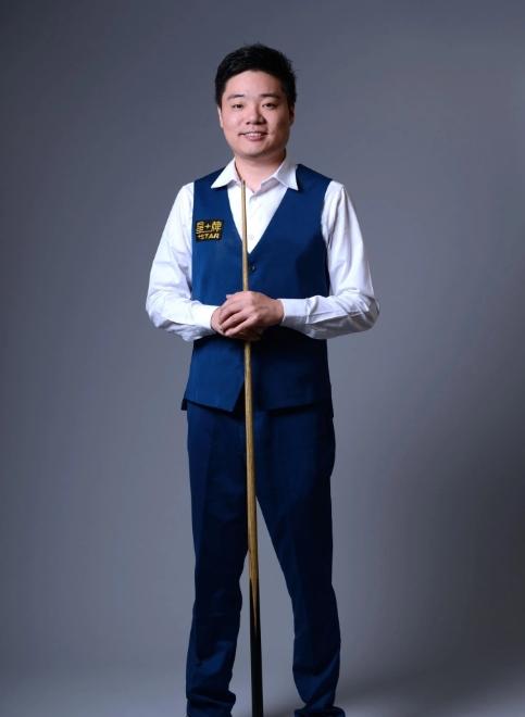 巴克利称赞雷霆如活塞，强调其阵容深度和防守坚韧，但提醒其成为目标将带来挑战。