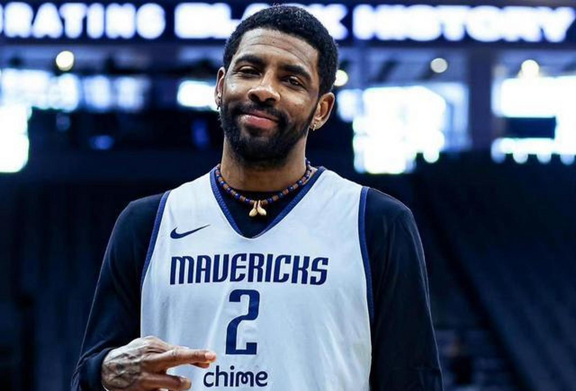 赫伊森：拉莫斯是历史最佳中后卫；范戴克是目前最好的中后卫.