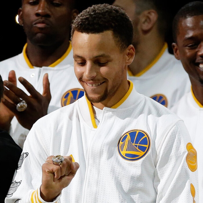 罗马诺：米兰还在和葡体谈哈德，这和博尼费斯的情况无关