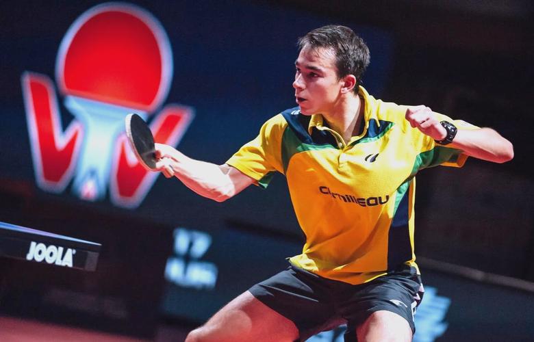 利亚姆·史密斯再次与竞技室拳击推广公司签约.