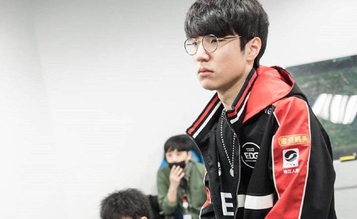 阿斯：阿尔瓦雷斯有意大利护照，不会占用马竞的非欧盟球员名额