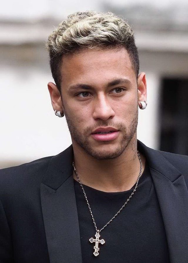 而是解释 而是解释